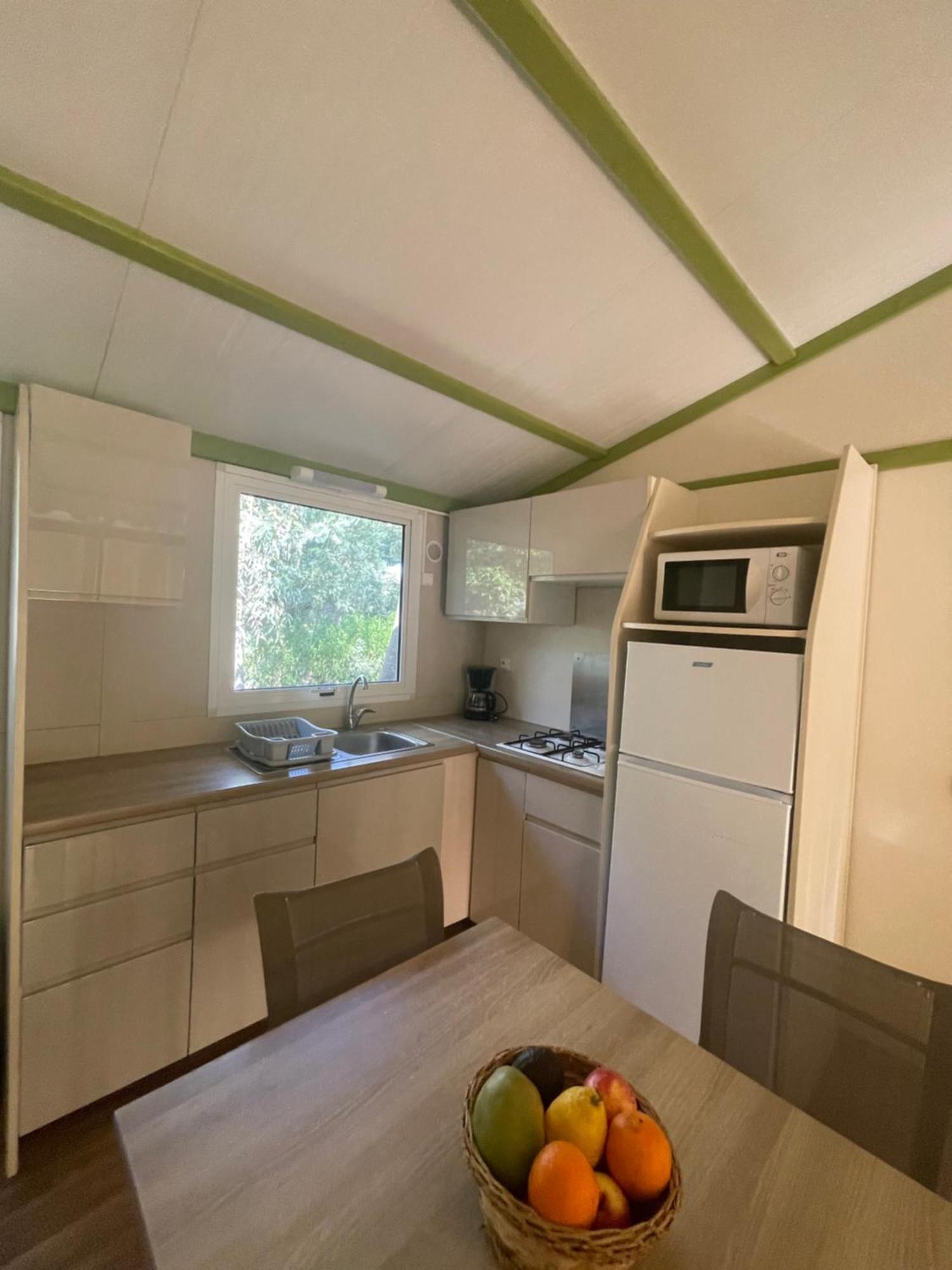 Camping La Cle Des Champs Calvi  Eksteriør billede